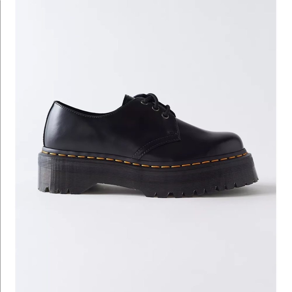 Dr. Marten’s 1461 Platform Size 7
